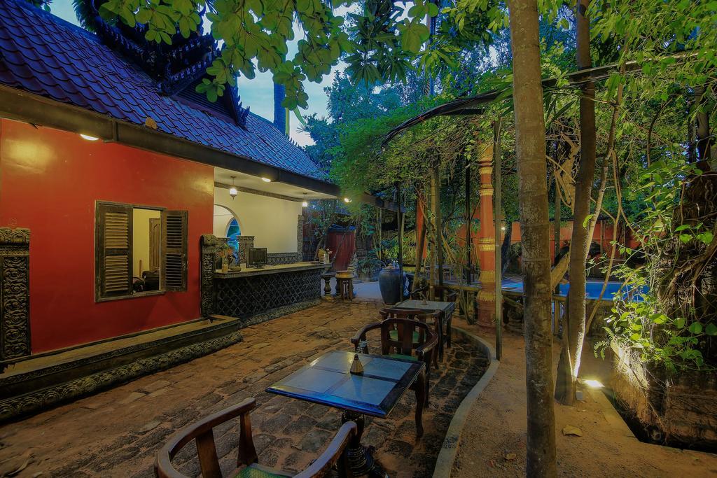 Bopha Siem Reap Boutique Hotel Exteriör bild