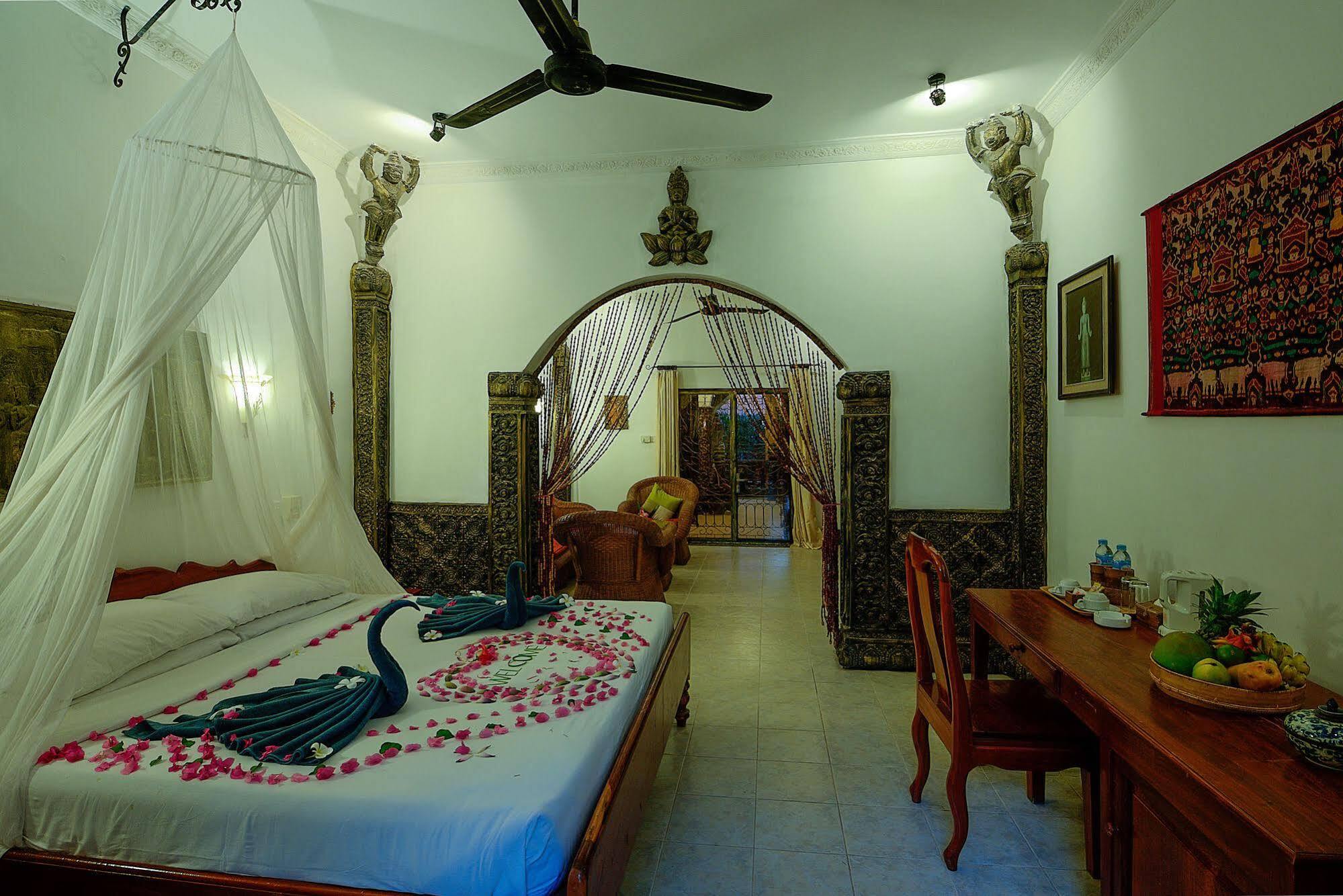 Bopha Siem Reap Boutique Hotel Exteriör bild